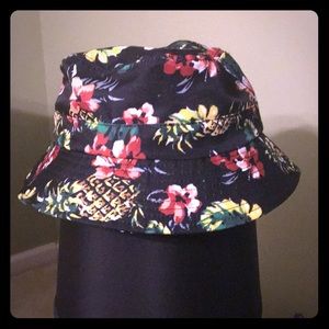 Flower bucket hat